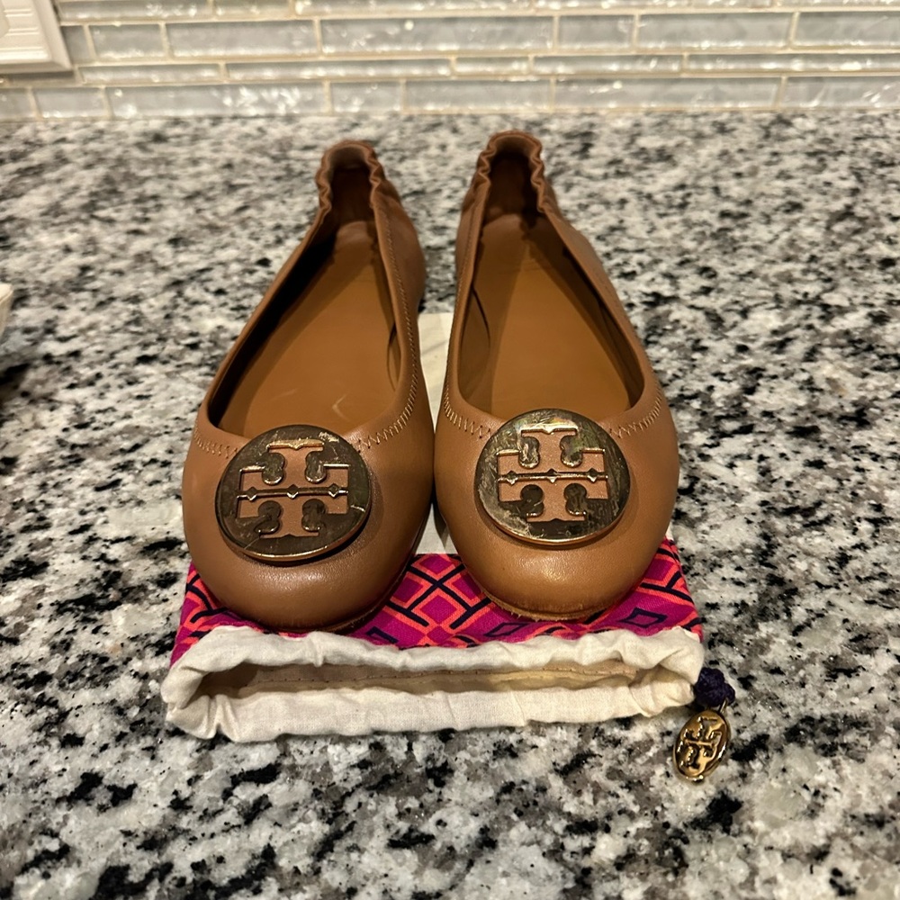 Tory Burch Tan Leather Flats with Gold Logo and dust bag